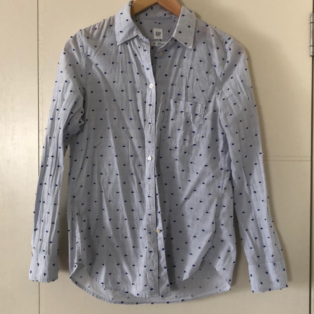 Gap Fitted Boyfriend Shirt